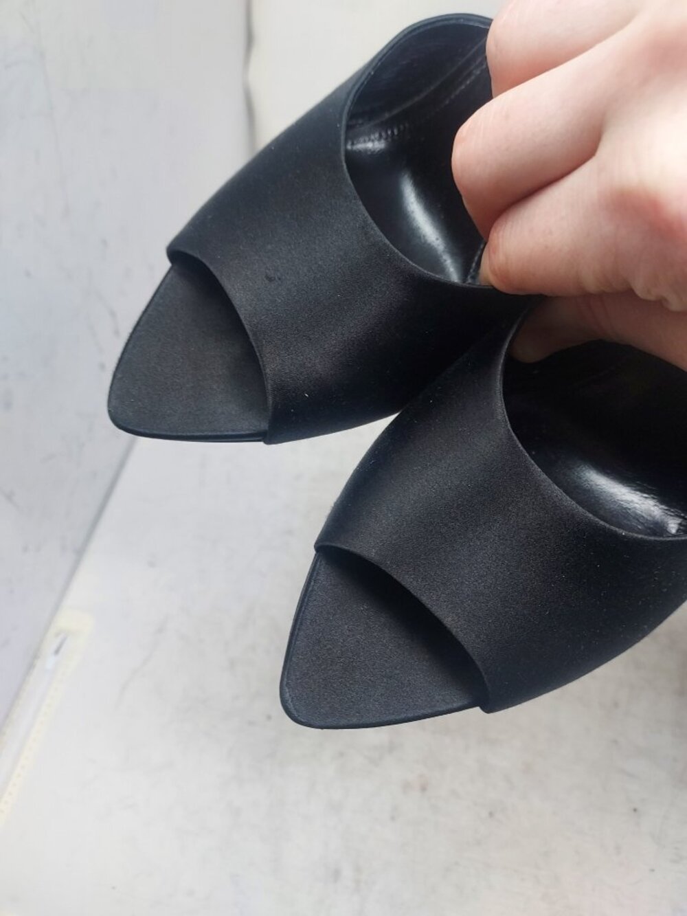 Saint Laurent YSL Black Goldie Mule Sandal - Picture 13 of 16
